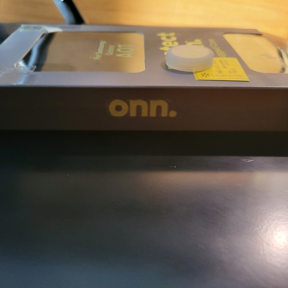 Samsung Galaxy A01 Rugged Phone Case Unopened Damaged Packaging Unopen With Tags - Picture 2 of 11